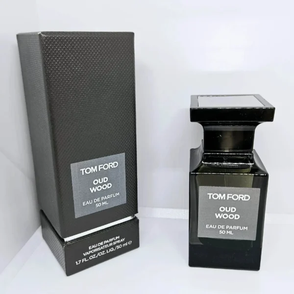 Tom Ford Oud Wood 1.7oz / 50mlUnisex Eau de Parfum