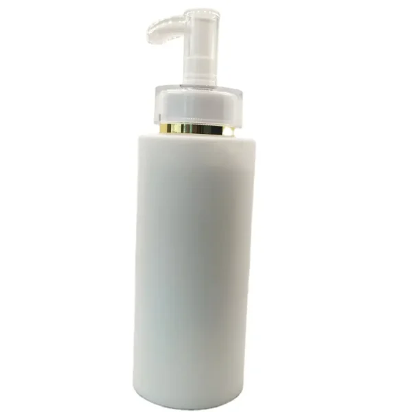 Herbal Green Tea Body Lotion is highly moisturizing, soothing and refreshing