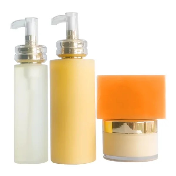 The best turmeric skin care products Brighten skin, even skin tone lighten sunburn, sunburn age spots