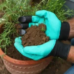 Gardening Gloves with Claws Tools Waterproof Anti-Puncture Anti-Slip for Digging Planting Weeding Durable Dirt Work - Image 4