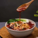 CuiHong Red Hot Chili Sauce,Spicy Chili Oil with Sesame Seeds,Chili Oil For Noodles 7.06oz(200g)*1 Pack - Image 3