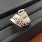 Exaggerated Spiral Retro Distressed Letter Design Unique Ring for Men and Women 2025 New Index Finger Ring Trendy and Personalized